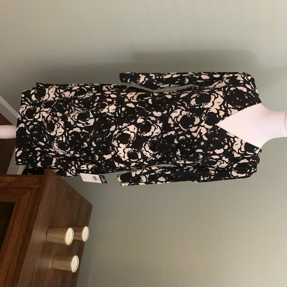 Chaps navy/cream faux wrap dress knee length - Picture 1 of 5